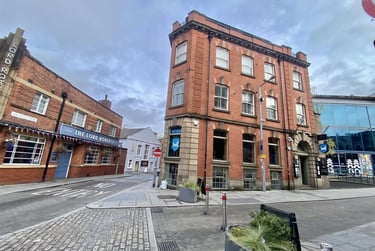 2 bed flat, Broad Street, Hockley, Nottingham, NG13AL - Image 1